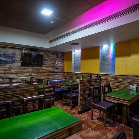 Sree Bharani Hotels Тирунелвели Екстериор снимка