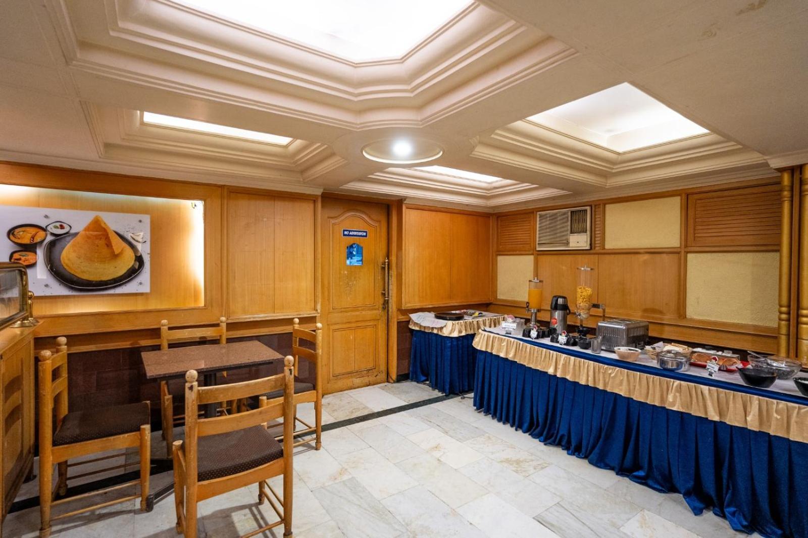 Sree Bharani Hotels Тирунелвели Екстериор снимка
