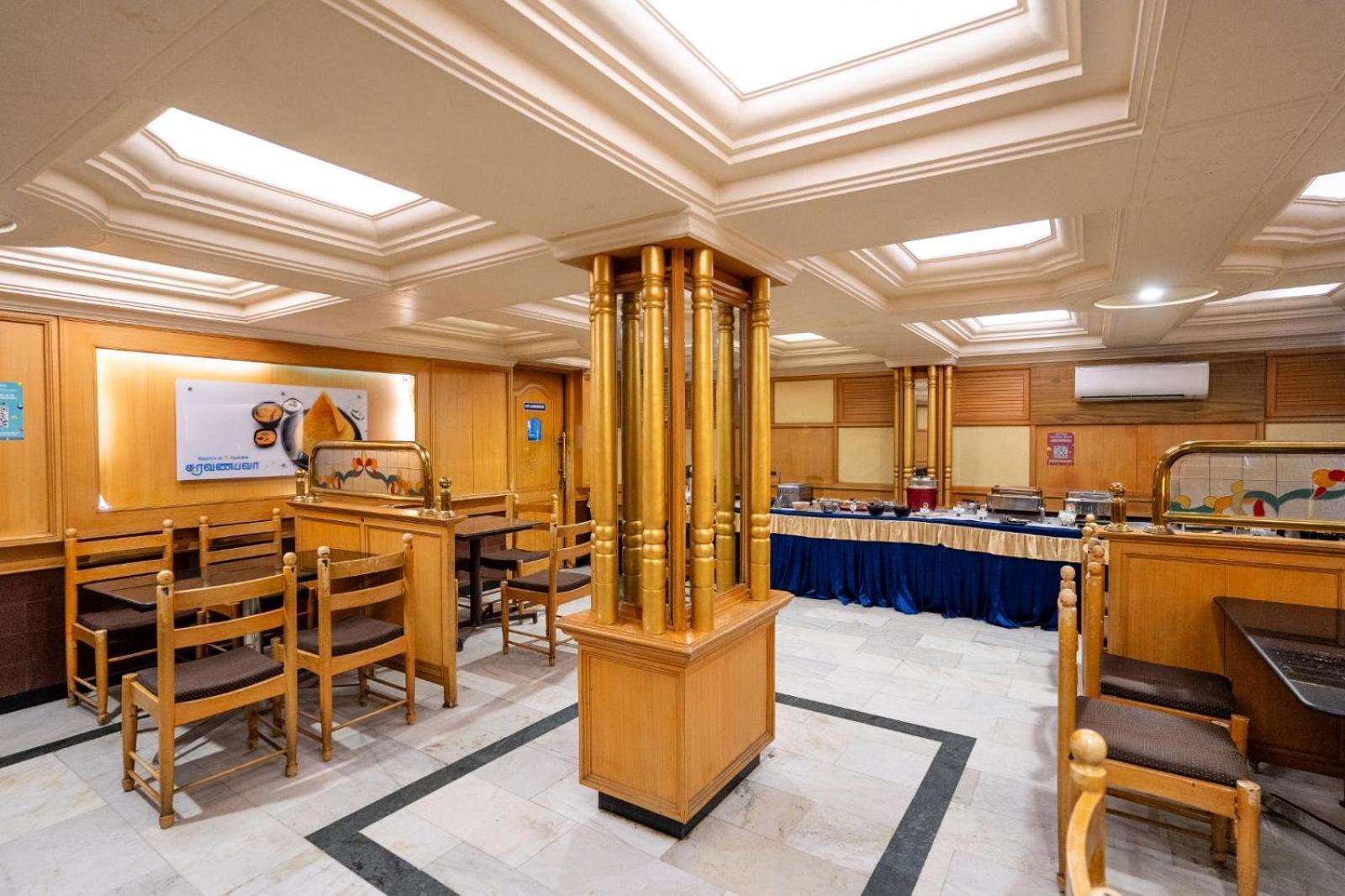 Sree Bharani Hotels Тирунелвели Екстериор снимка